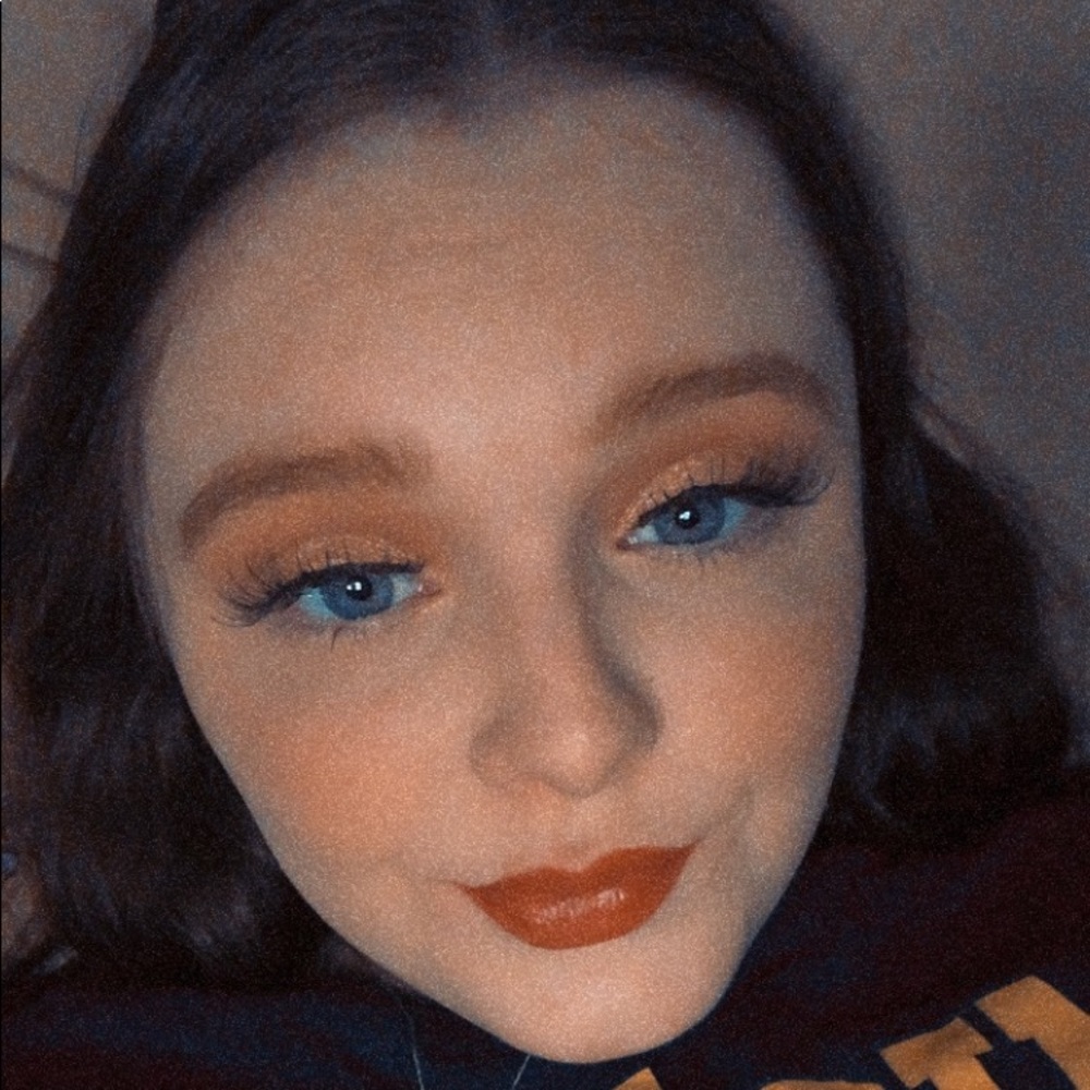 Meet your Posher, Allie